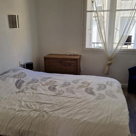 Appartement Avec Terrasse Saint Laurent De La Salanque Exterior foto